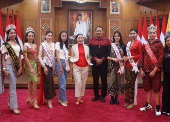 Dukung Puteri Bali, Ny drg Ida Mahendra Jaya Turut Nobar Grand Final Puteri Indonesia 2024