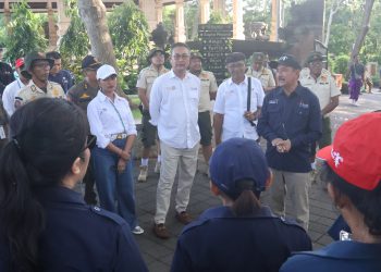 Lakukan Pemantauan di DTW Uluwatu, Dinas Pariwisata Bali Tindak Lanjuti Perda Pungutan Wisatawan Asing