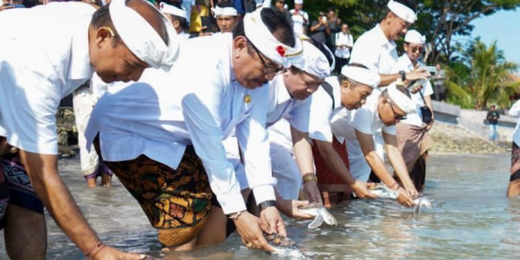 Bali Nice melalui Upacara Segara Kerthi, Sentuhan Kearifan Lokal pada WWF ke-10