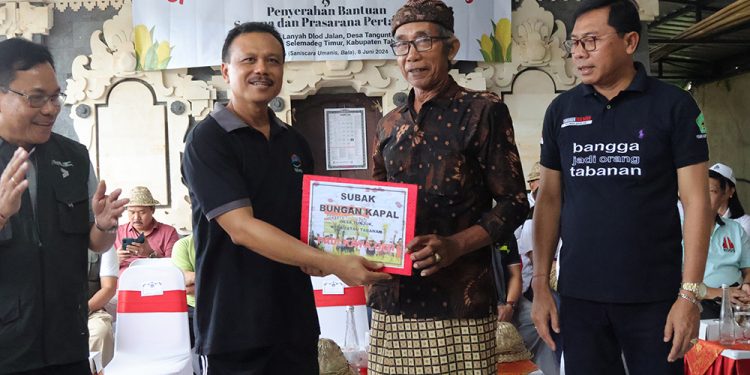 Sekda Dewa Indra Sampaikan Komitmen Pemprov Bali Bantu Produktivitas dan Kesejahteraan Petani
