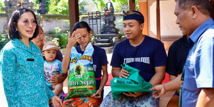 Fokuskan Pencegahan Stunting, Pj. Ketua TP PKK Bali Ny. drg. Ida Mahendra Ajak Orangtua Kawal Tumbuh Kembang Anak