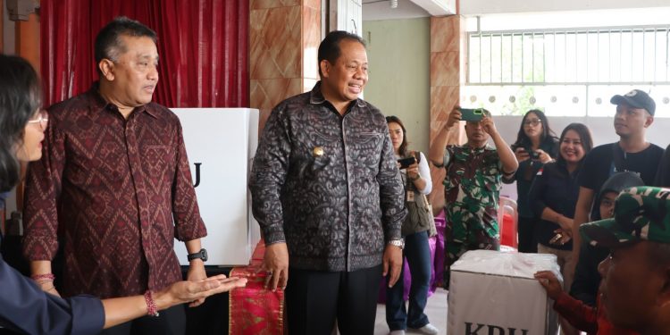 Jelang Pilkada Serentak, Pj. Gubernur Bali Tinjau Sejumlah TPS