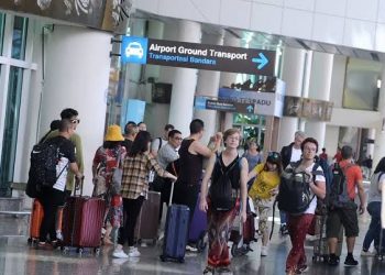 Koster Siap Ambil Langkah Tegas terhadap Wisman yang Tak Bayar PWA