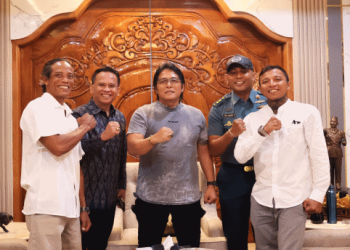 Giri Prasta Dukung Semangat Anak Muda Kembangkan Olahraga Pelayaran di Bali