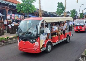 Jelang Karya Ida Bhatara Turun Kabeh, Gubernur Koster Utamakan Kenyamanan Pemedek di Besakih