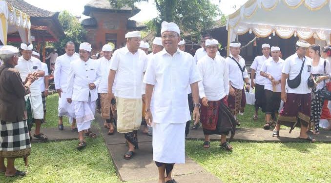Gubernur Koster Fokus Benahi Jalan Strategis Payangan–Kintamani, Tegaskan Komitmen Bangun Infrastruktur Bali