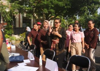 Jumat Sehat Poltekkes Kemenkes Denpasar, Ny. Putri Koster Ajak Generasi Muda Pilah Sampah dari Sumbernya
