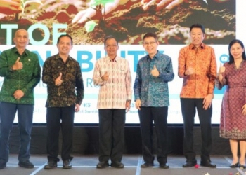 Anvaya Hotel Mulai Gunakan Panel Surya, Gubernur Koster Hentikan Eksploitasi Alam!