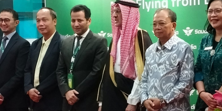 Gubernur Koster Apresiasi Pembukaan Rute Jeddah-Bali oleh Saudi Airlines