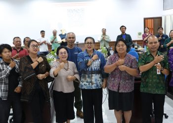 Percepat Penanganan Sampah, Ny. Putri Koster Gencarkan Koordinasi dengan Organisasi dan Komunitas Lingkungan