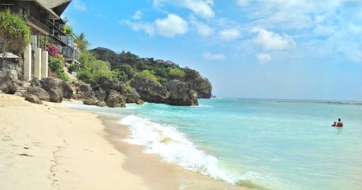 Diduga Tak Berizin, 45 Vila dan Restoran di Pantai Bingin Bali Terancam Dibongkar