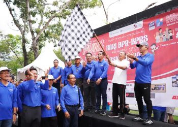 Hadiri Hari BPR-BPRS Nasional, Gubernur Koster Dorong Kemajuan BPR Topang Ekonomi Bali, Apresiasi Event Tanpa Kemasan Plastik