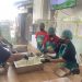 Kelompok Pariwisata Salurkan Makanan Lebih ke Warga Sekitar TPA Suwung