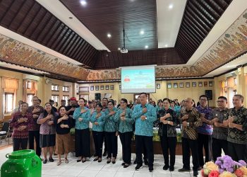 Tim Percepatan PSBS Provinsi Bali Sosialisasikan Pengelolaan Sampah Berbasis Sumber di Kecamatan Abiansemal dan Petang