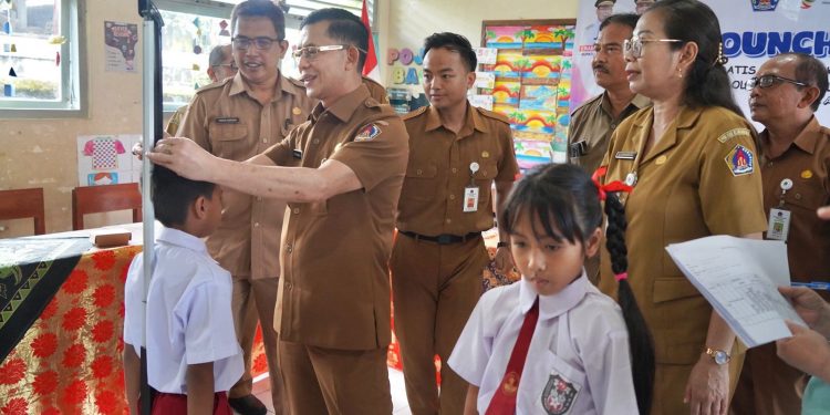 Bupati Satria Launching Program Cek Kesehatan Gratis untuk Anak Sekolah