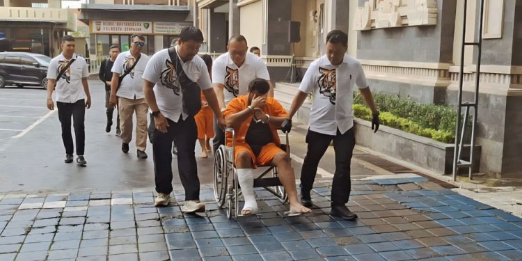 Polisi Ungkap WNA Gunakan Paspor Palsu Saat Merampok Money Changer