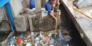 Krisis Sampah di Denpasar, Limbah Plastik Penuhi Aliran Sungai