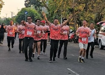 Sekda Dewa Indra Ajak Masyarakat Dukung Transportasi Hijau Lewat Fun Run 5K