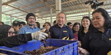 Maybank Luncurkan Program Pengelolaan Sampah Organik dengan Maggot di Kabupaten Gianyar