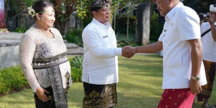 Bupati Mahayastra Tekankan Inovasi, Sekda Gianyar Fokuskan Program PBB 0 Persen
