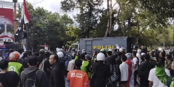 Polda Bali Tahan 3 Tersangka, Terlibat Pencurian Gas Air Mata dan Kepemilikan Bom Molotov