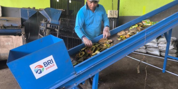 Dorong Ekonomi Hijau, BRI Salurkan Bantuan ke TPS3R Pudak Mesari