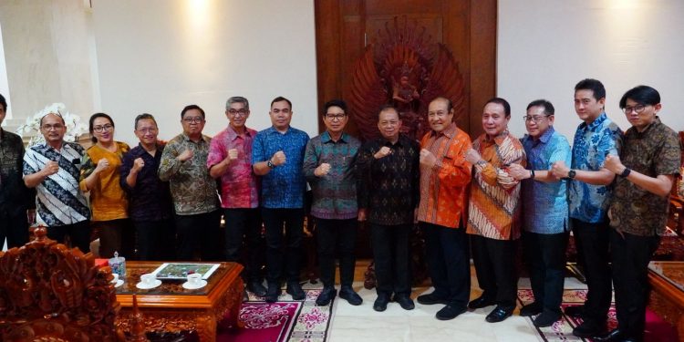 GWK Sepakat Bongkar Pagar Usai Bertemu Gubernur Koster dan Bupati Adi Arnawa