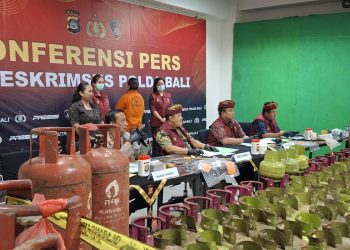Wanita di Bali Diduga Melakukan Pengoplosan Elpiji 3 Kg ke Tabung 12 dan 50 Kg, Raup Penghasilan Rp 100 Juta per Bulan