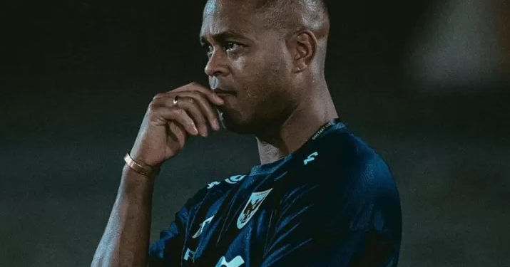 Kluivert Dipecat, Pengamat Langkah yang Diinginkan Suporter