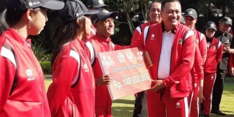 Pemkab Gianyar Kucurkan Rp8,7 Miliar Bonus untuk Atlet Berprestasi Porprov 2025