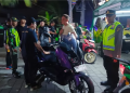 Polisi Tertibkan Ojek Tak Resmi Gunakan Atribut Ojol di Kawasan Canggu