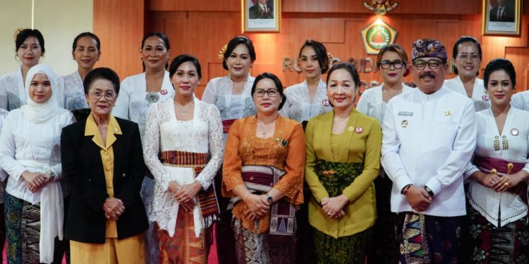 Sinergi Perempuan Bali, BKOW Dorong WHDI dan GOW Gianyar Bergerak untuk Kemajuan Daerah