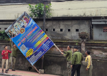 Wajah Kota Denpasar Dibersihkan dari Baliho dan Spanduk Tak Berizin